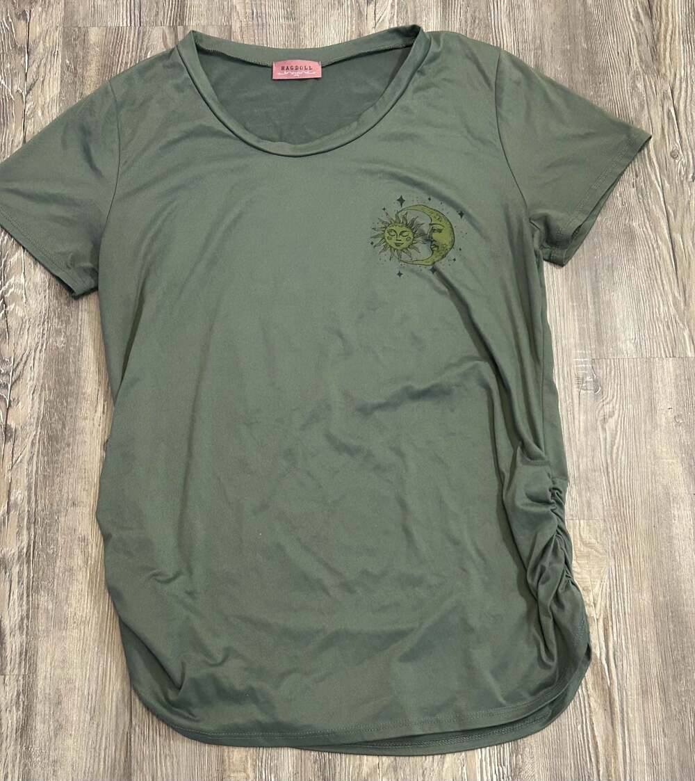 Ragdoll Green Side-Ruched The Sun Tarot Card Graphic Tee